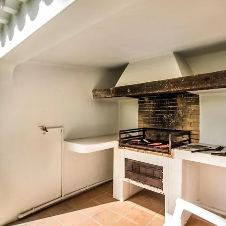 Casa Amendoeiras 别墅 *